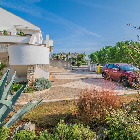 Apartments Grand & Plav In Krk Krk Town Exterior foto