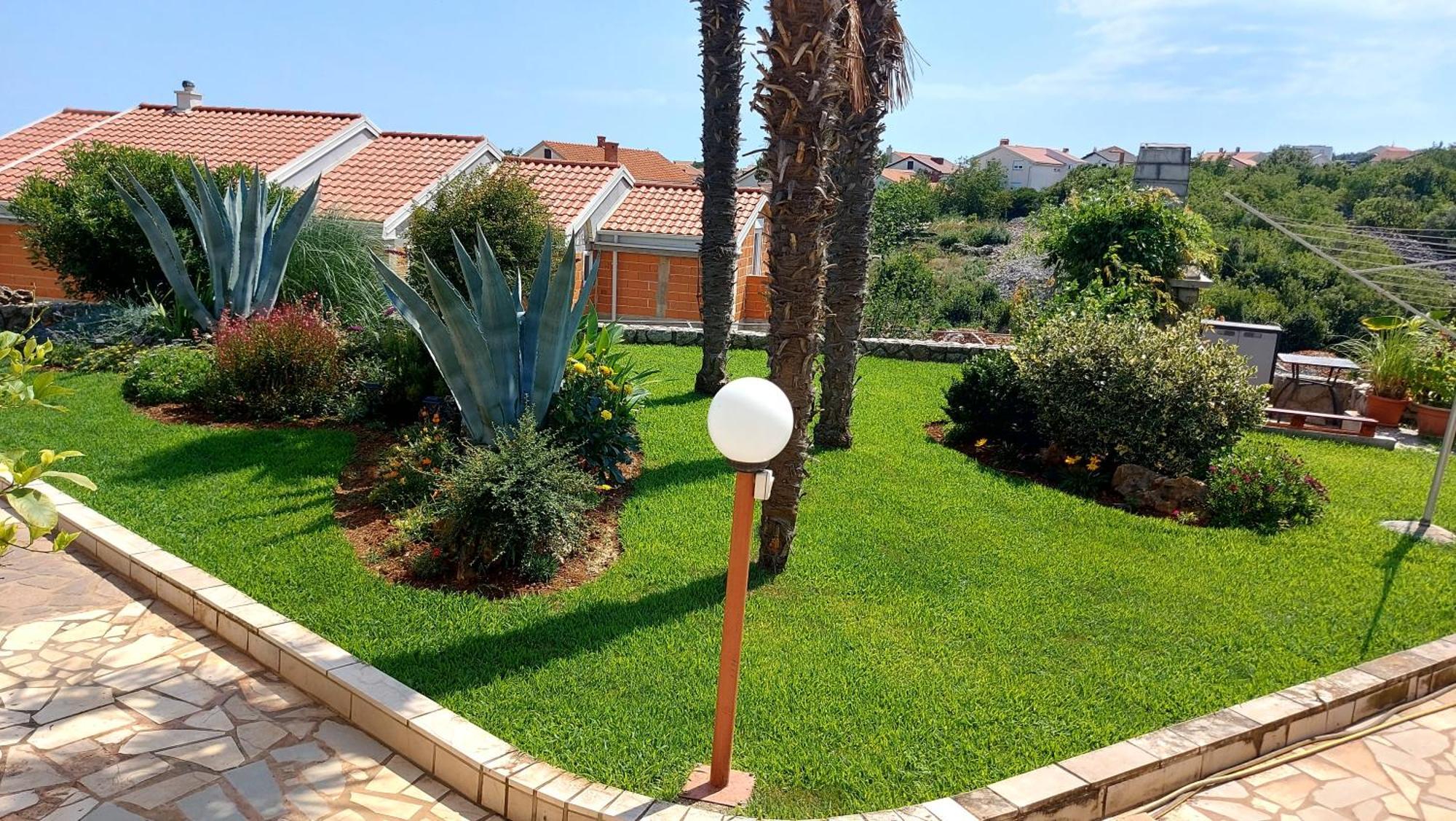 Apartments Grand & Plav In Krk Krk Town Exterior foto